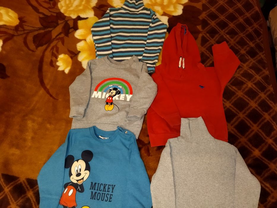 Продам детские вещи