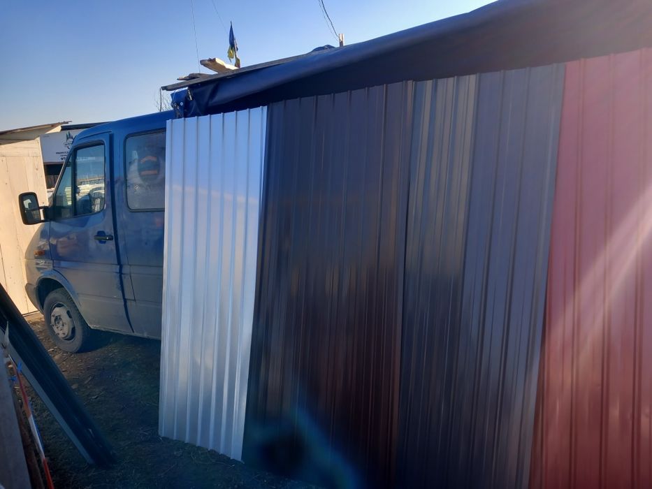 Vând tabla cutată zincata și color diferite grosimi