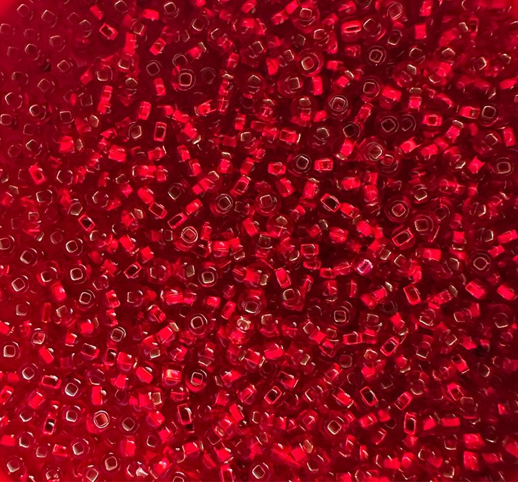 Бисер, стеклярус. Япония, только оригинал.