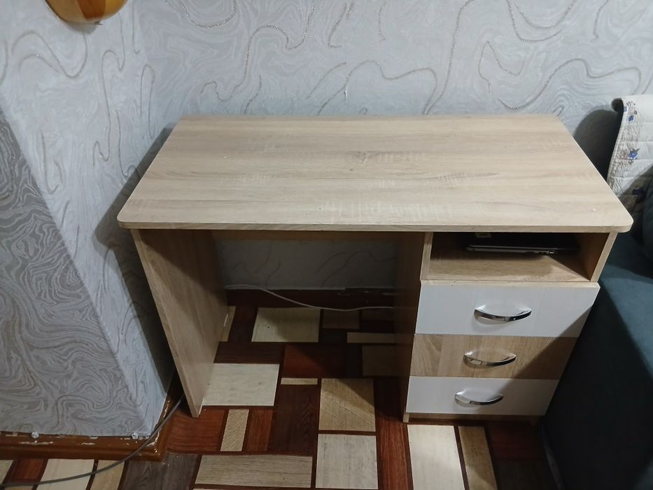Стол для школьников