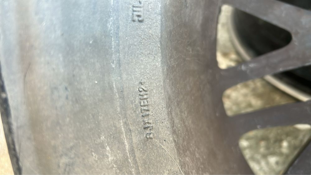 Джанти 4x100 17 цола ет 35 8J