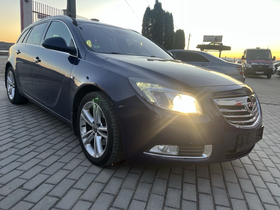 Piese opel iinsignia 2.0 d 2012