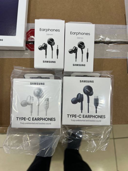 Новый Samsung Earphones AKG • Наушник •