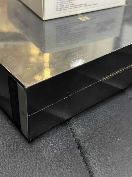 ЗАПЕЧАТАН! Huawei Mate X6 512GB