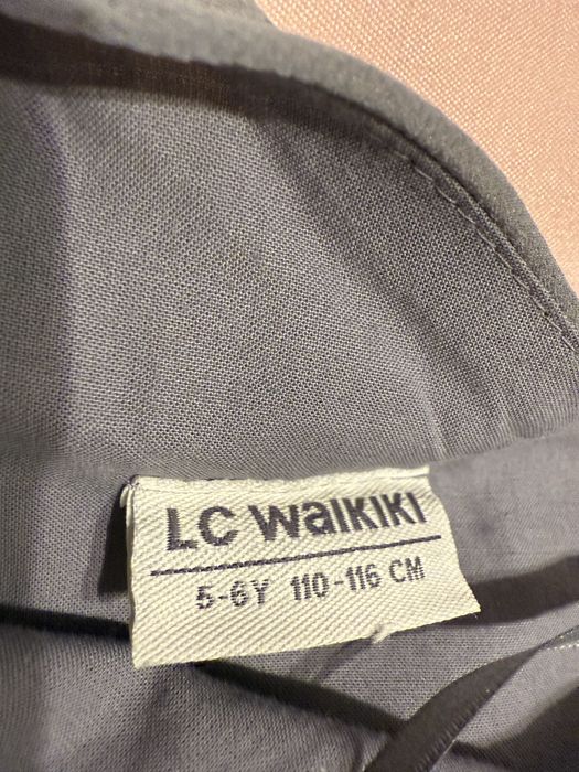 Rochite elegante pentru fetite