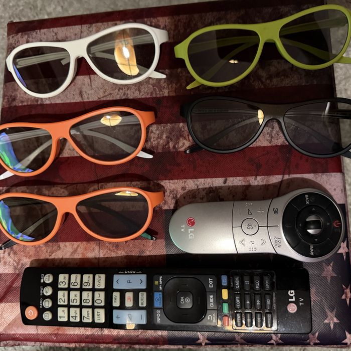 Televizor edge LED LG 47LA690S