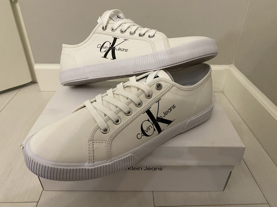 Calvin Klein Essential Vulcanized Adidasi