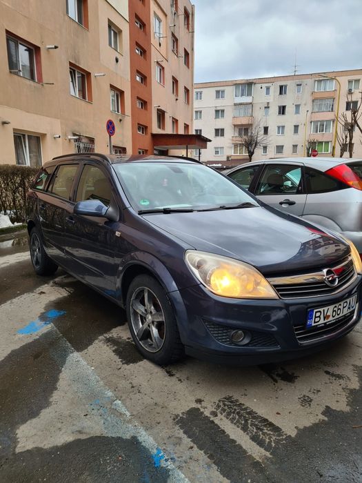 Vând Opel Astra H 2008