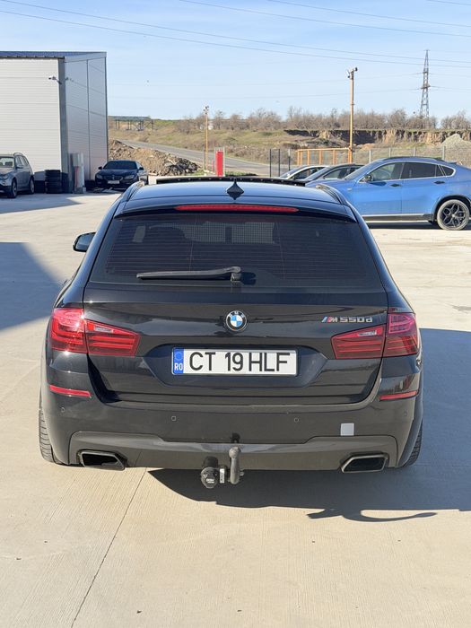 Bmw m550d f11 LCI blacksapphire  individual 381cp
