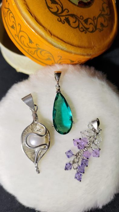 Серебряные подвески с натуральными камнями