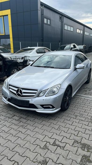 Dezmembram Mercedes-Benz E Class Coupe 3.0 CDI an fabr. 2011