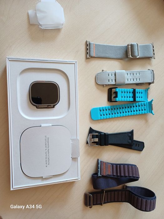 Apple watch Ultra 2 Titanium orange + 3 curele