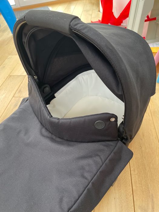 Кош за новородено CYBEX BALIOS S