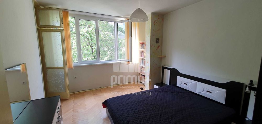 Продава се Двустаен апартамент в Габрово, Център - 64 кв.м за 997 €/кв.м - Снимка #2