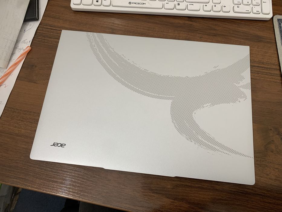 Noutbuk Acer Aspire Lite 16" sotiladi yangi. Yaqinda olingan.