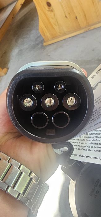 Зарядно за Кия със калъф