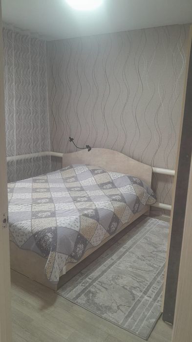 Продам большой дом, 5 комнат. Газ.