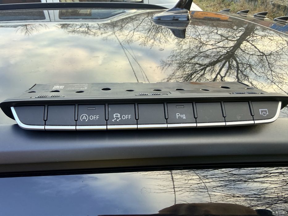 Butoane Audi A4 b9