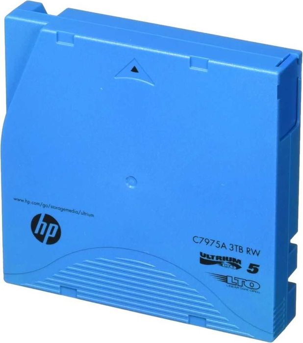 Drive extern HP LTO-5 Ultrium 3280+1 casete 3Tb