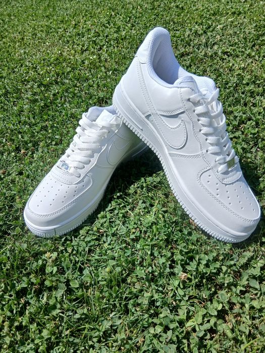 Vând air force one