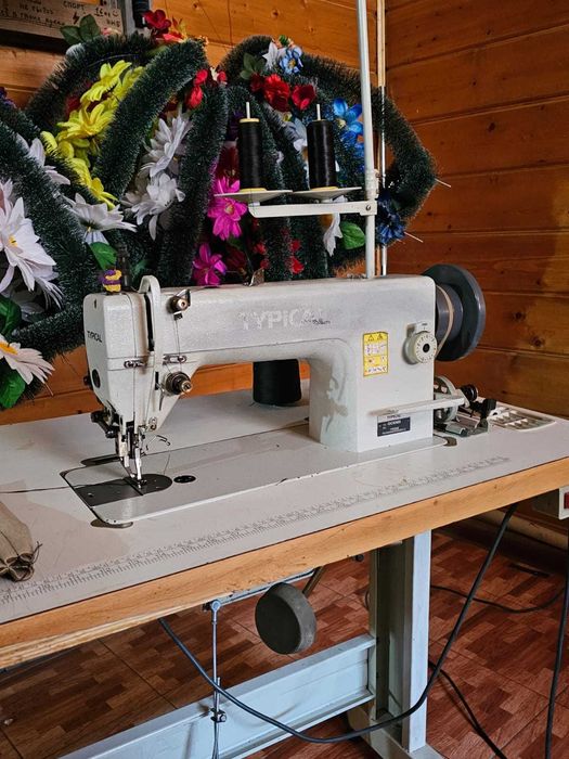 Швейная машинка typical