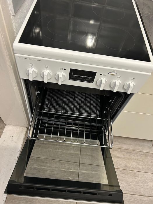 Vand aragaz electric Aragaz Electrolux LKR564200W