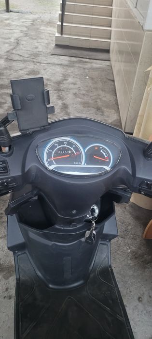 Скутер м8 про продается