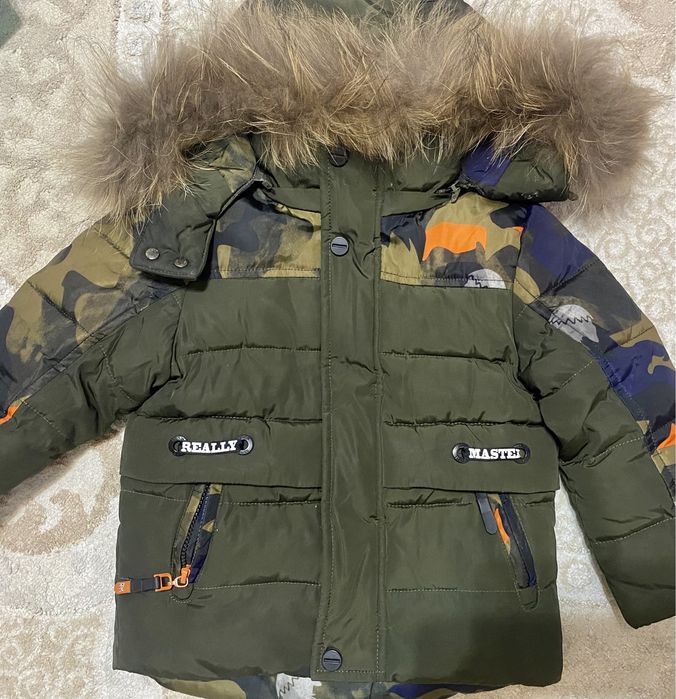 Продам зимний комбенизон на мальчика