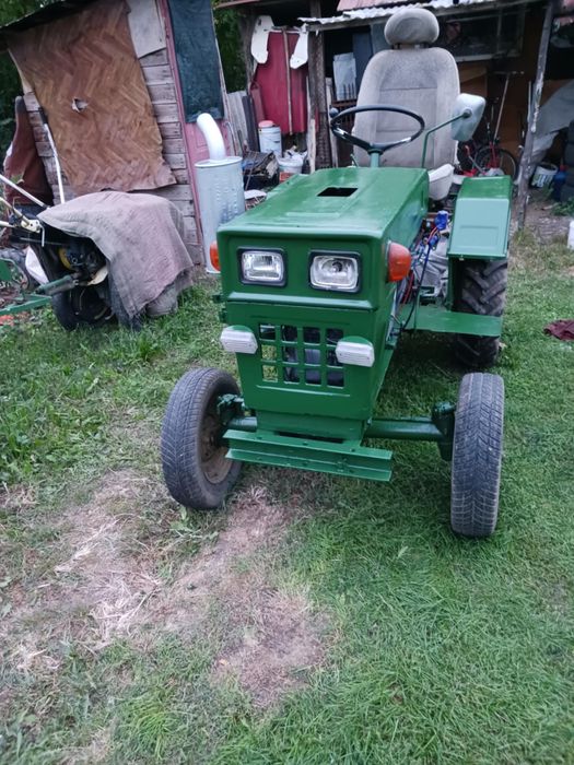 Tractor chinezesc hebe