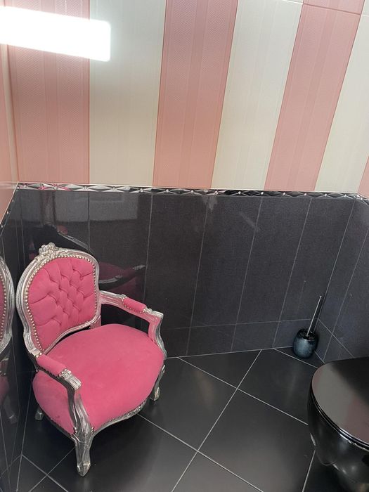 Дава се под наем Четиристаен апартамент в София, Бояна - 253 кв.м за 3000 € - Снимка #12