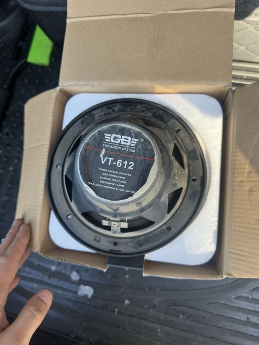 Продам динамики 16ые