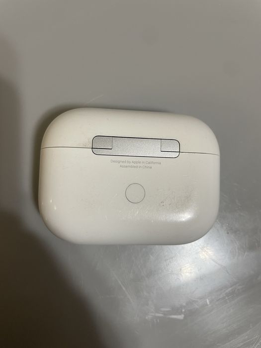 Продам AirPods Pro