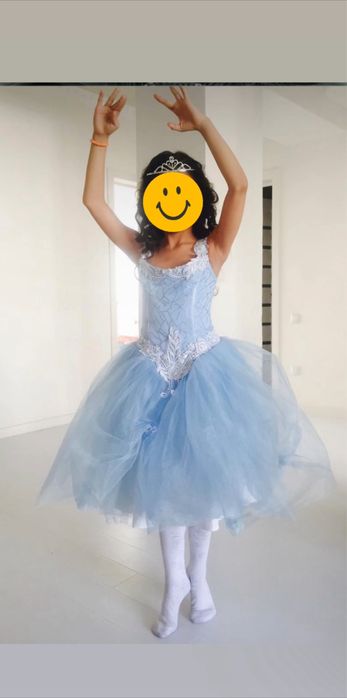 Бальное очень красивое платье