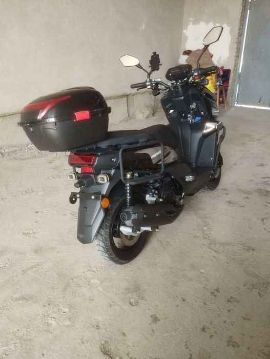 Sukuter tank 150 kup tezda sotiladi