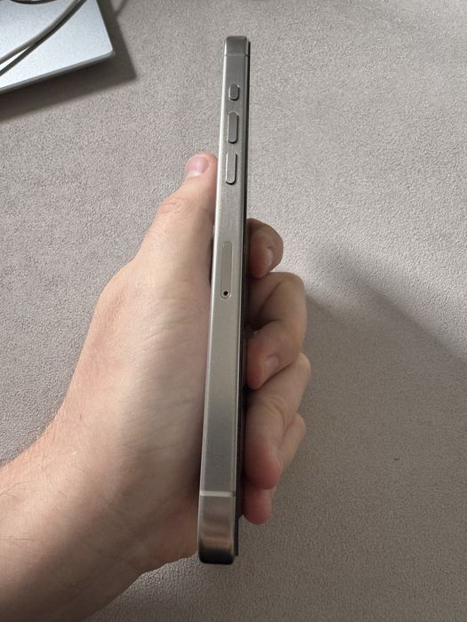 Iphone 15 pro max 86% 256