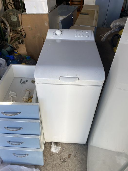 Пералня Зануси търси домакиня