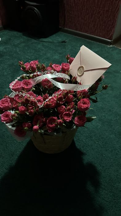 кустовые розы букет