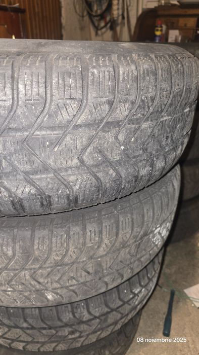 Anvelope de jarna 195x65xR15 Pirelli