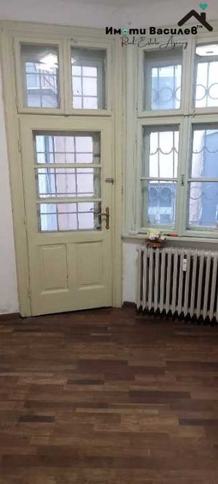 Дава се под наем Офис в София, Център - 100 кв.м за 997.05 € - Снимка #3