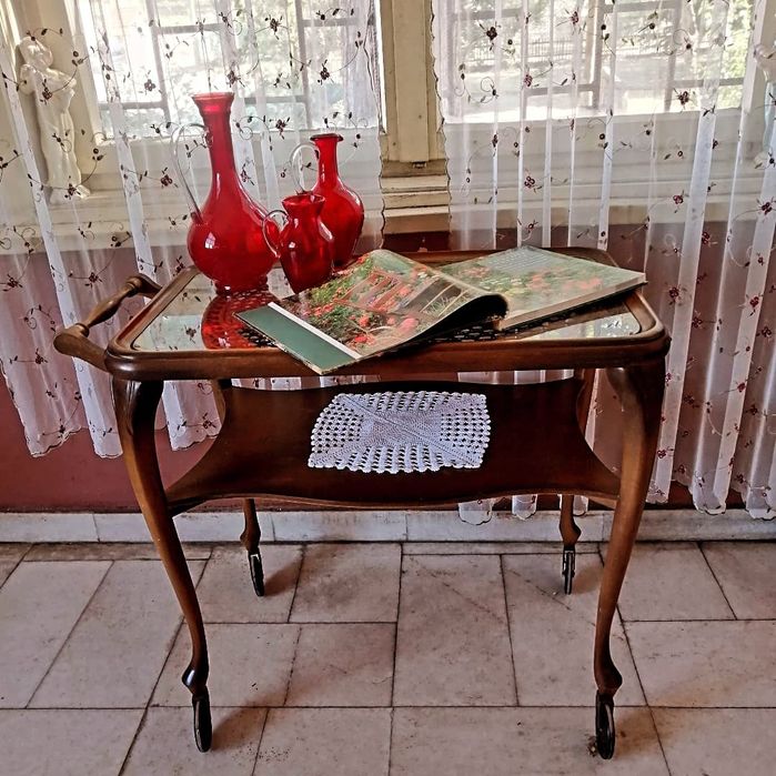 Маса-количка. Винтидж.