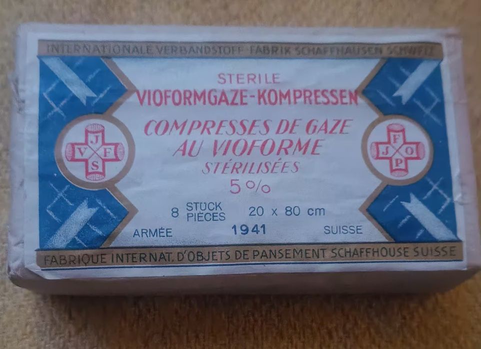 Стари бинтове от Швейцарската армия