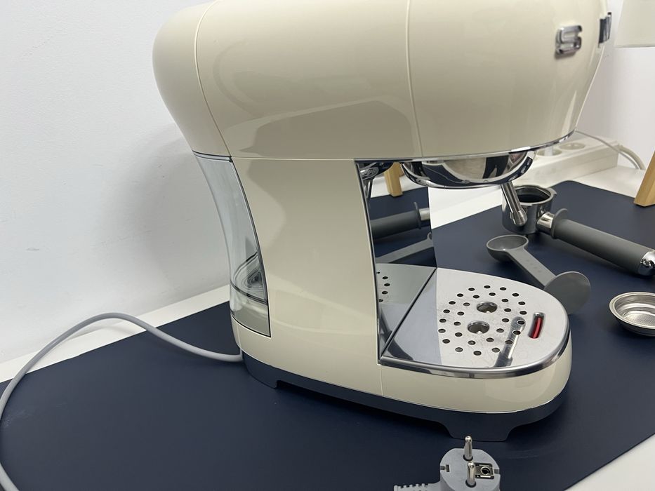 Smeg кофе машинка