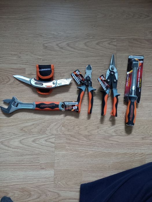 MAGNUSSON,Briceag+Cutter,Patent,Dalta,Cheie Reglabila,Foarfeca Tabla,n