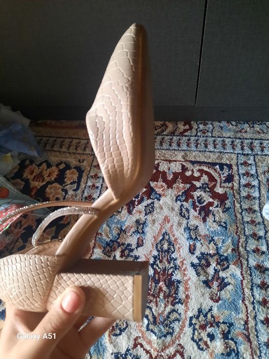 Trenddagi tufli  vecherniy va kundalik uchun