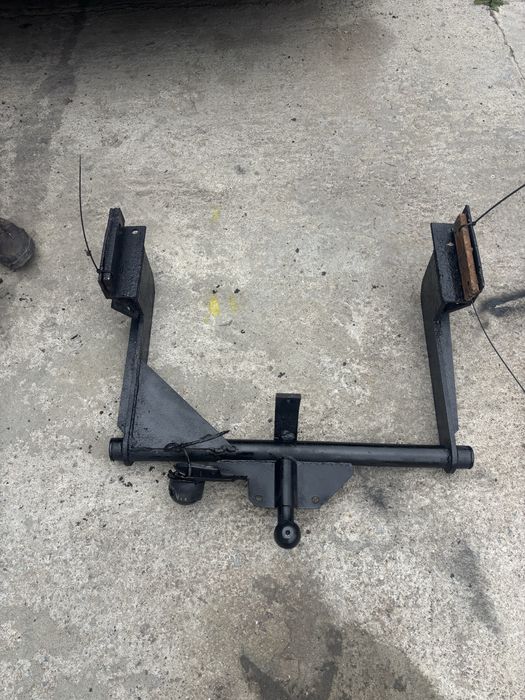 теглич за vw transporter T4