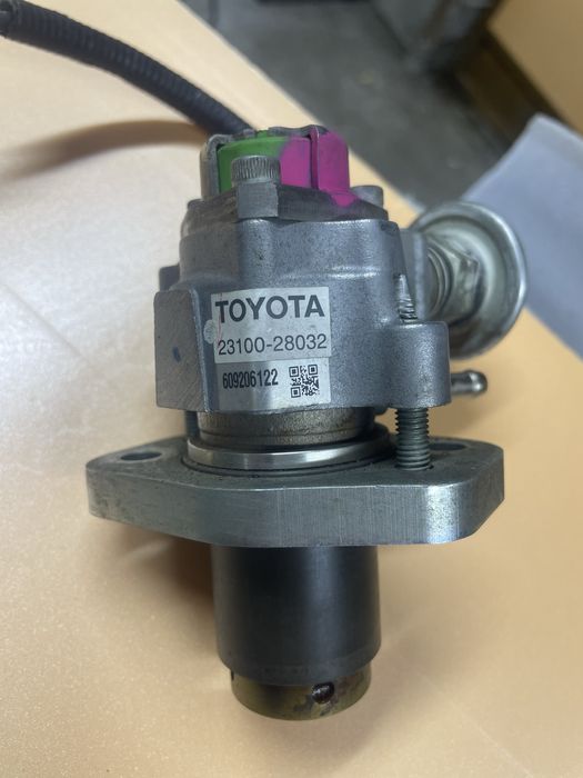 ТНВД Тойота авенсис