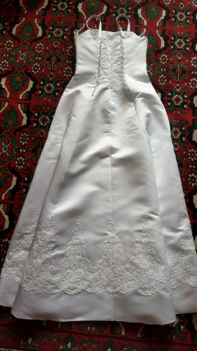 Свадебное платье б/у