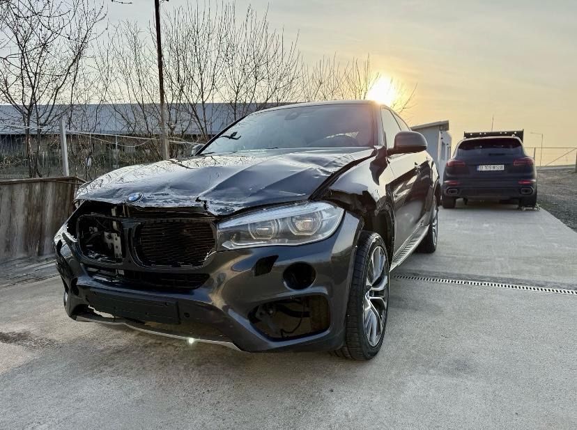 BMW X6/F16/Avariat/2015