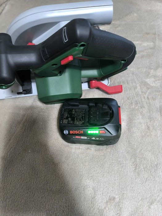 Circular Bosch Universal Circ 18V-53