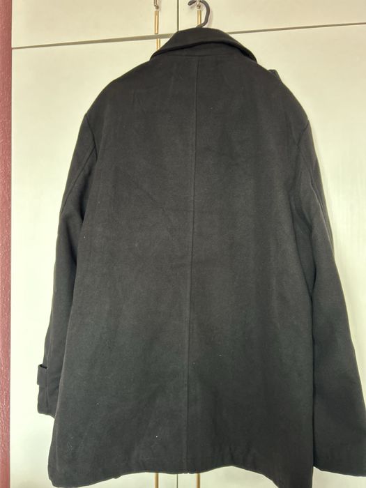 Мъжко пълто.